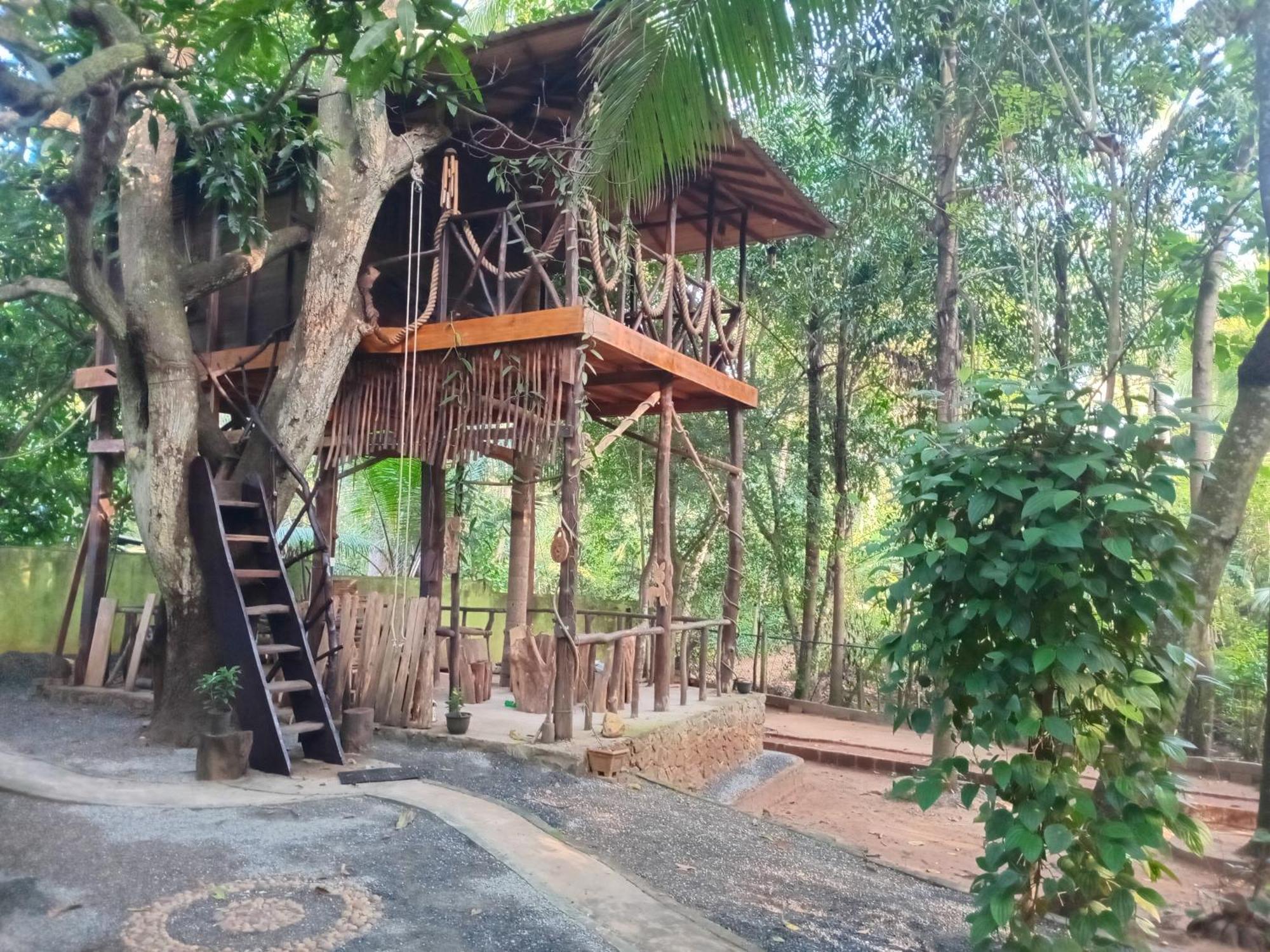 Green Park Safari House & Eco Tree House Udawalawe Exterior photo